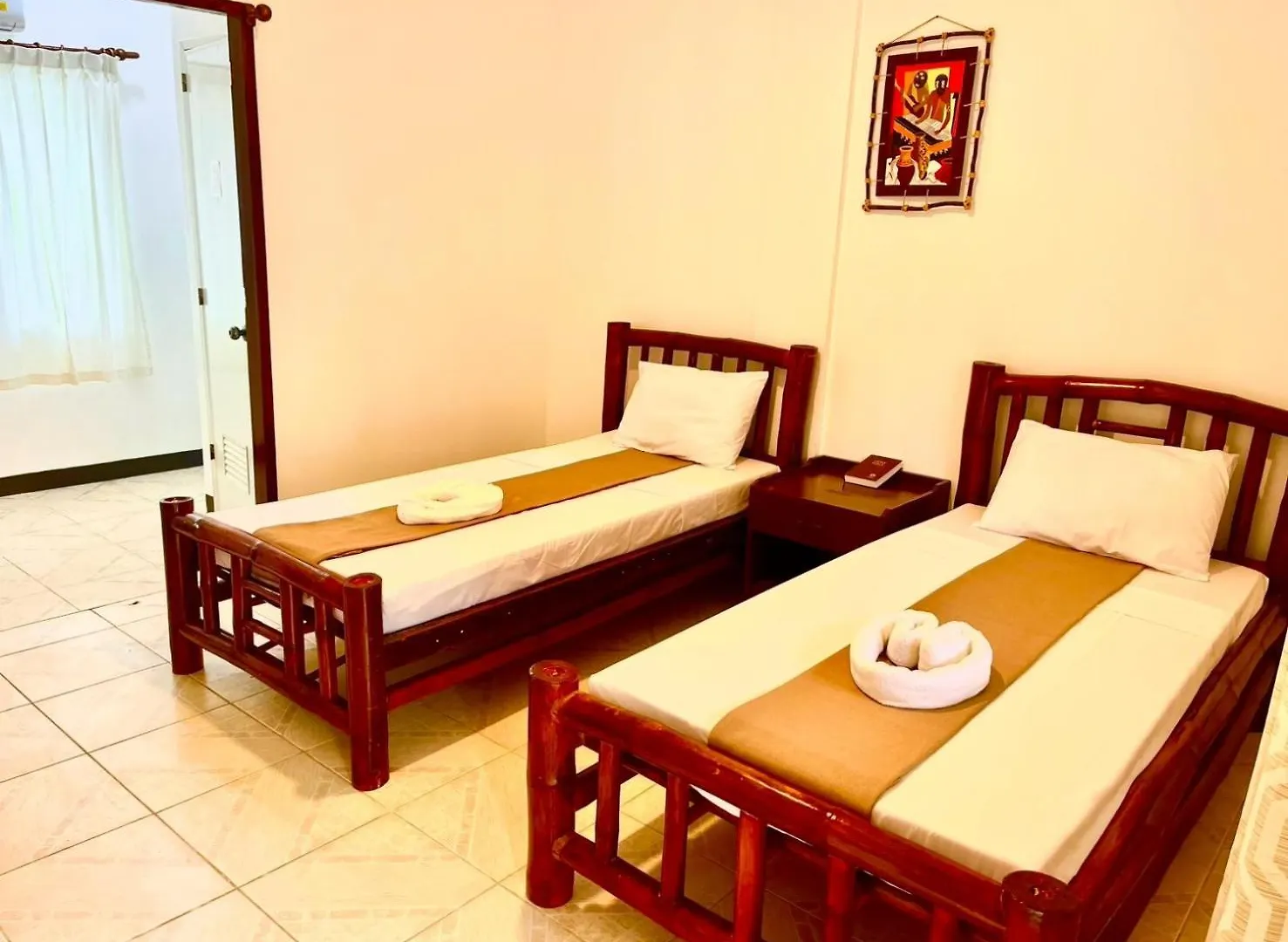 Hotel Chiisai Natsu Resort Bolod