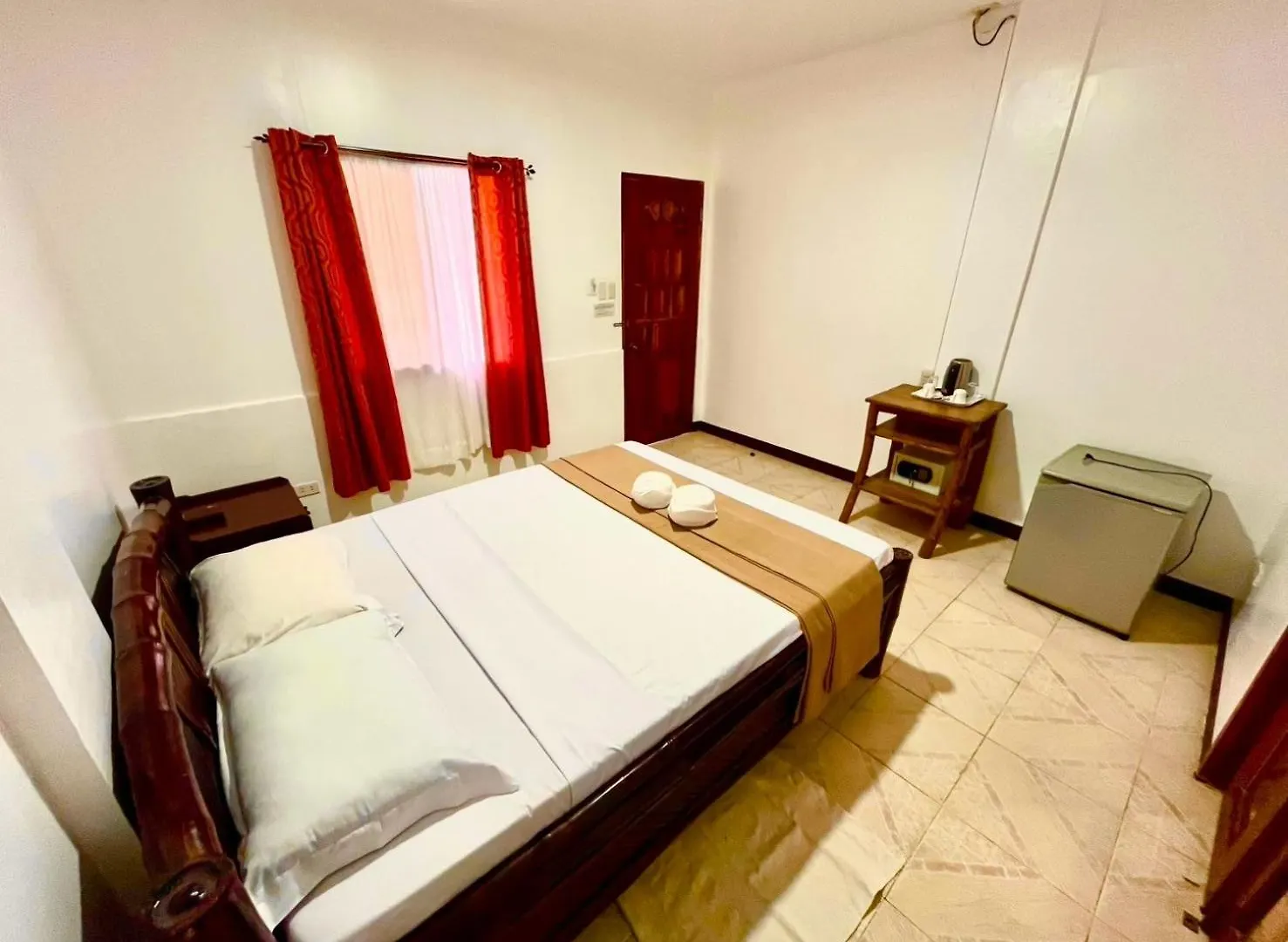 Chiisai Natsu Resort Bolod  2*, Bolod (Panglao) Philippines